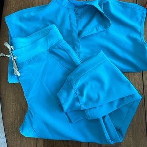 Figs scrubs set. Rafaela top xxs Zamora joggers small. excellent condition.